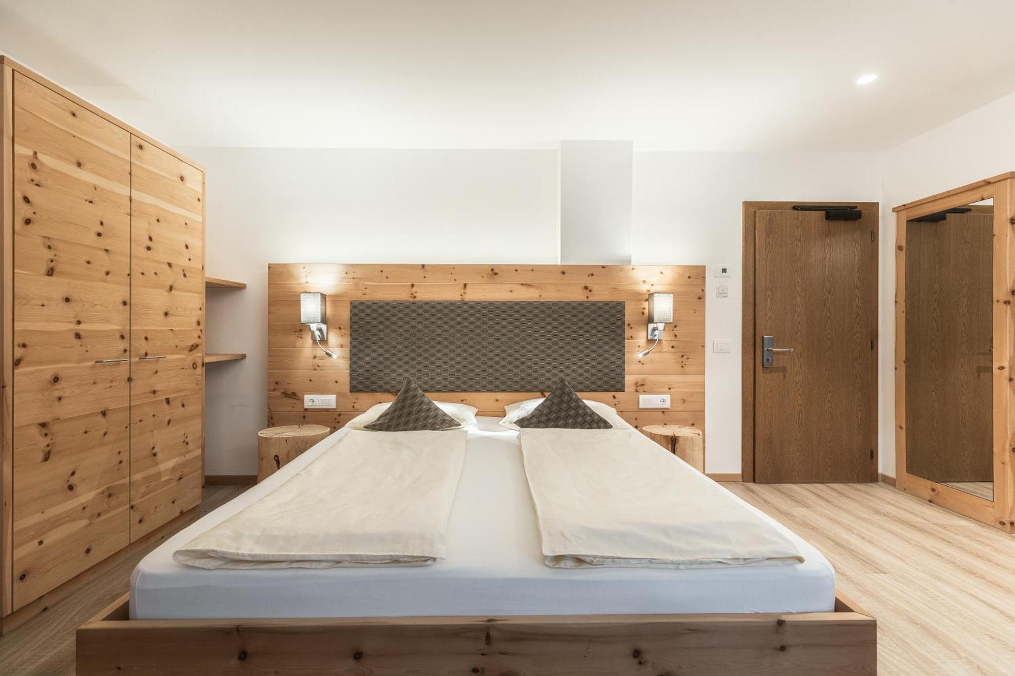 Hotel La Pineta Selva di Val Gardena Room photo