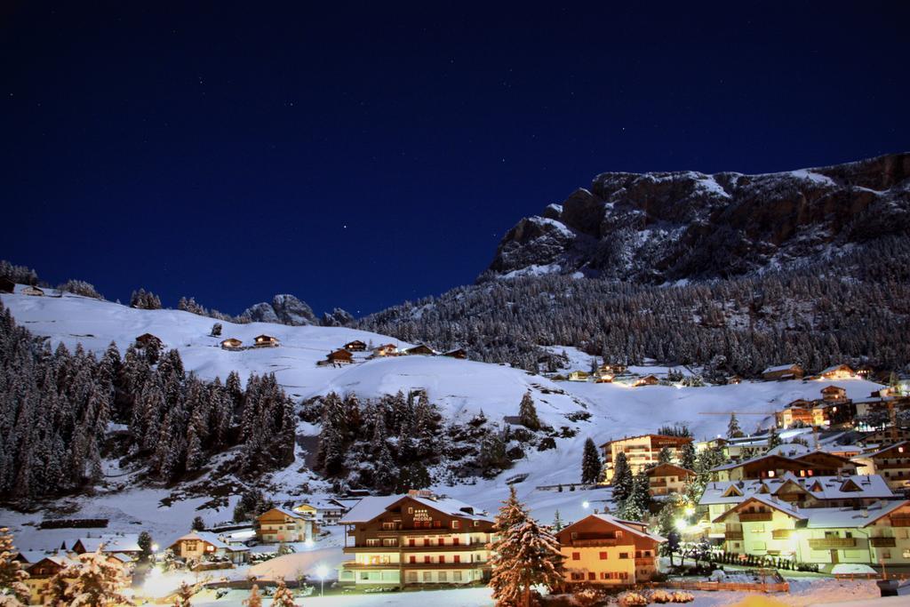 Hotel La Pineta Selva di Val Gardena Exterior photo