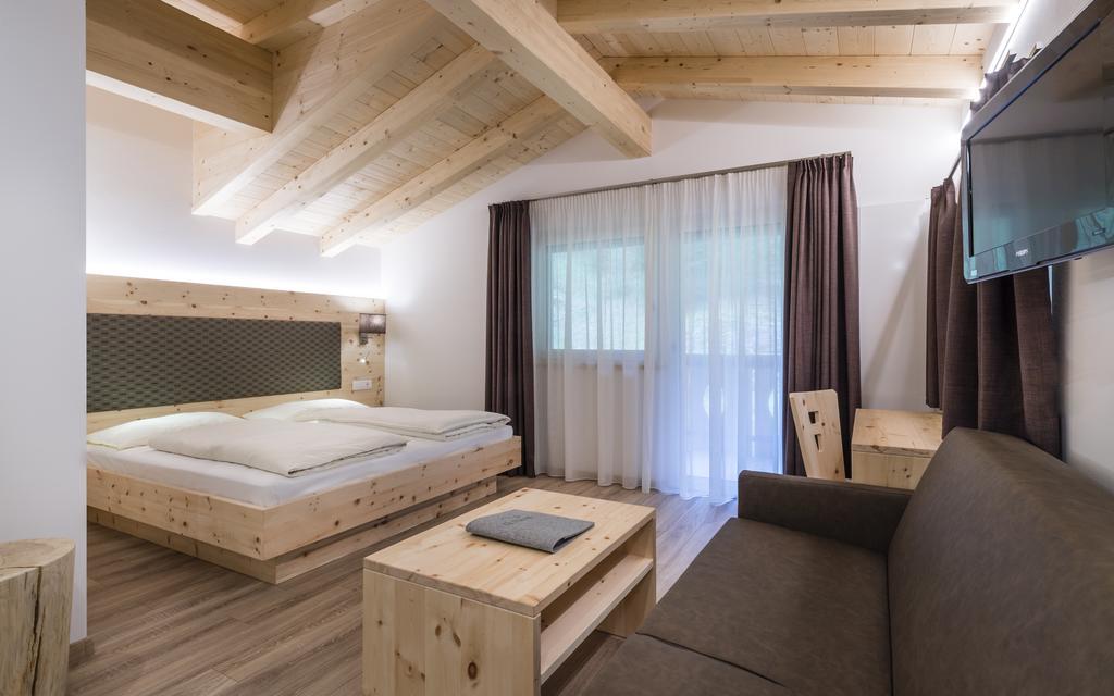 Hotel La Pineta Selva di Val Gardena Exterior photo